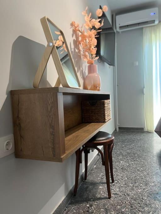 Stylish And Central Apt Near Acropolis - Avdi Square Афіни Екстер'єр фото